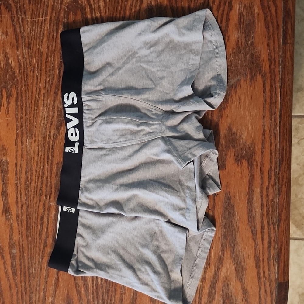 Levi's boxer briefs size small